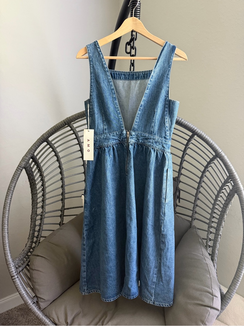 AMO Denim Apron Dress in Thrive S - Picture 9 of 10